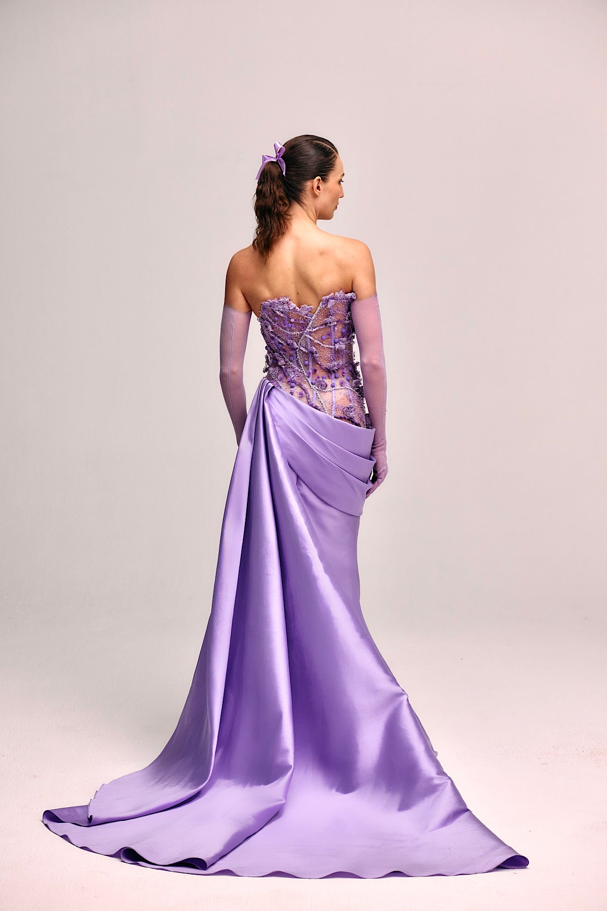 Look 16