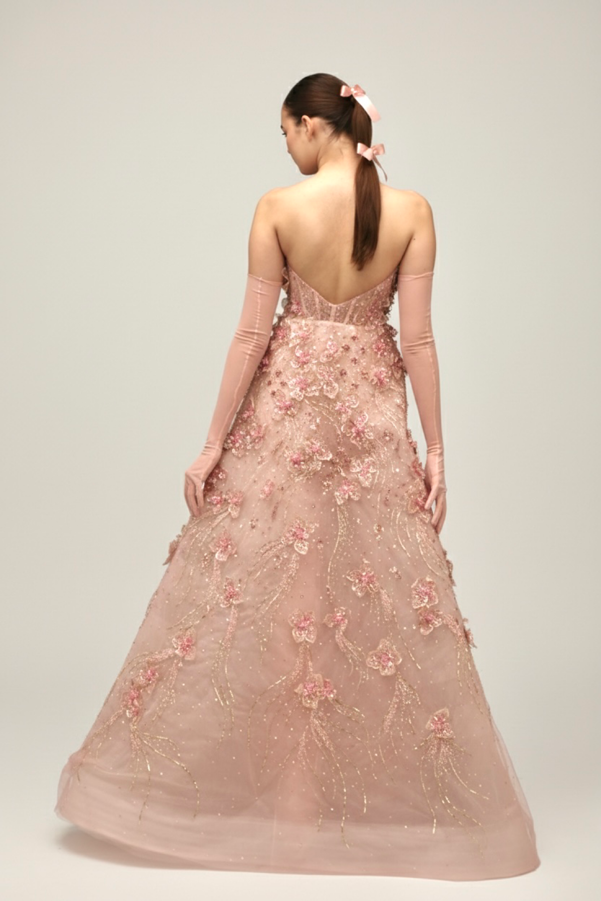 Look 19