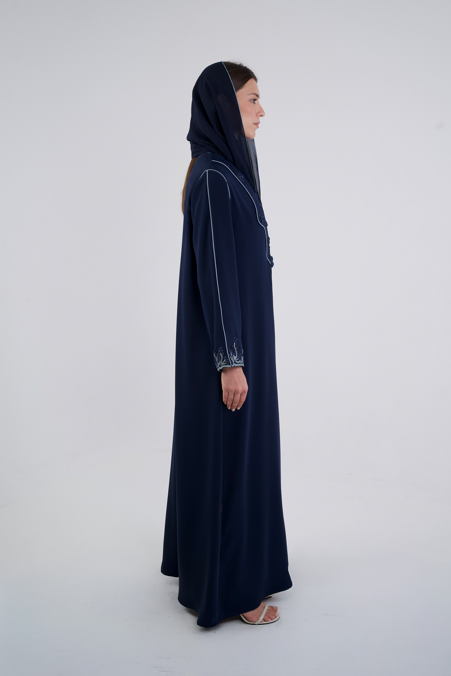 Nocturne Abaya