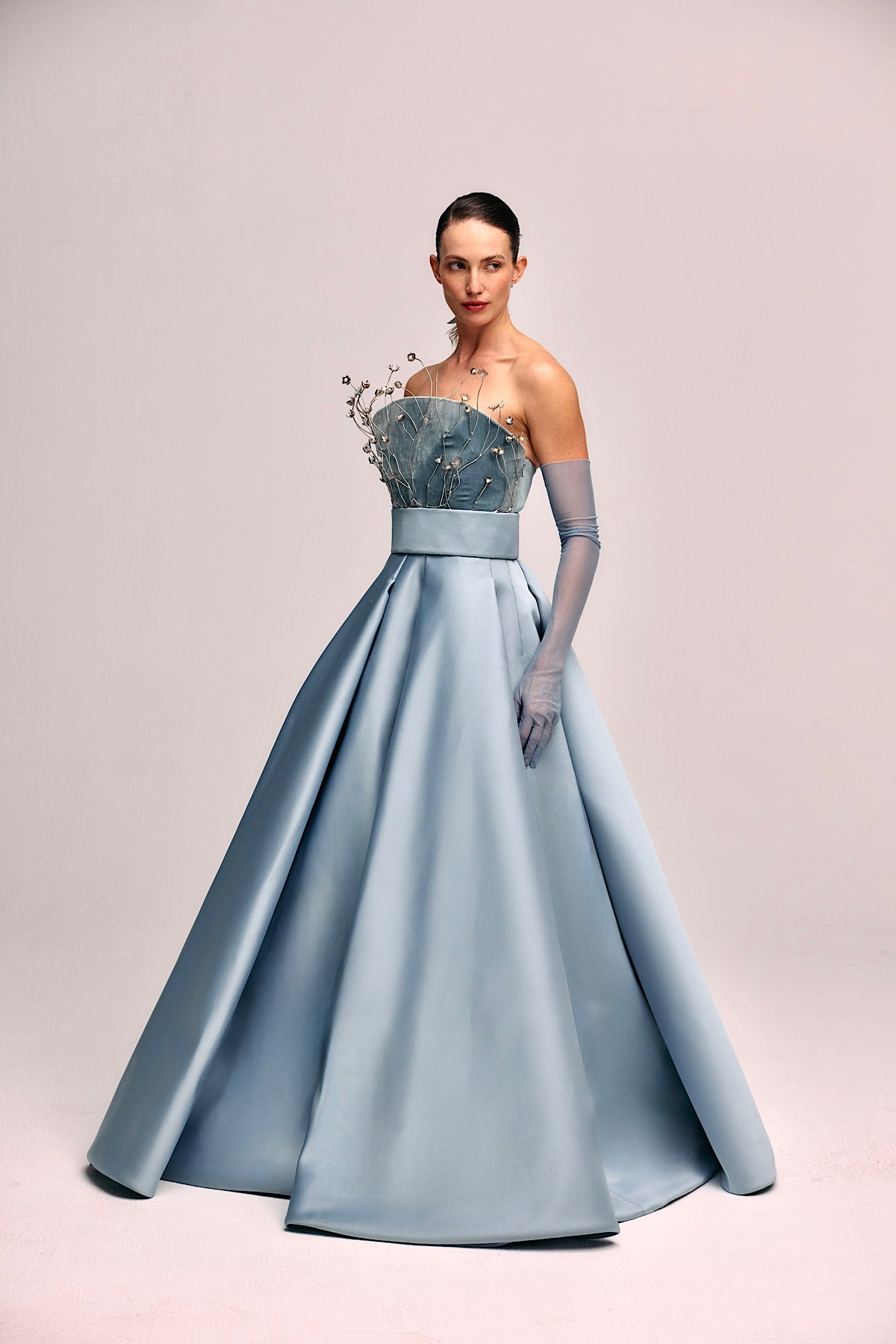 Look 12