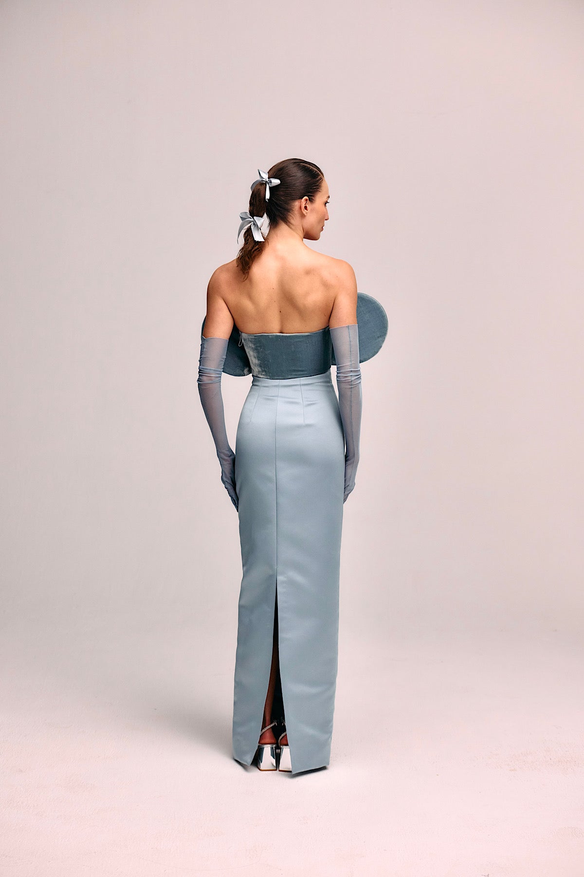Look 13