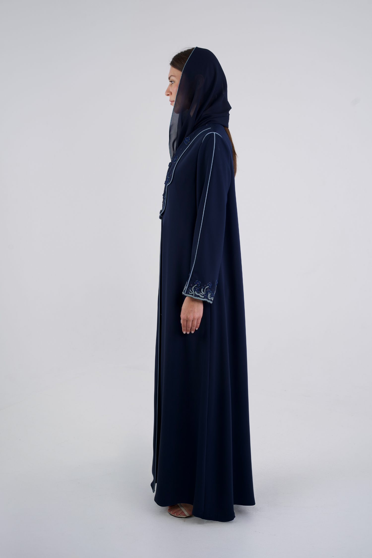 Nocturne Abaya