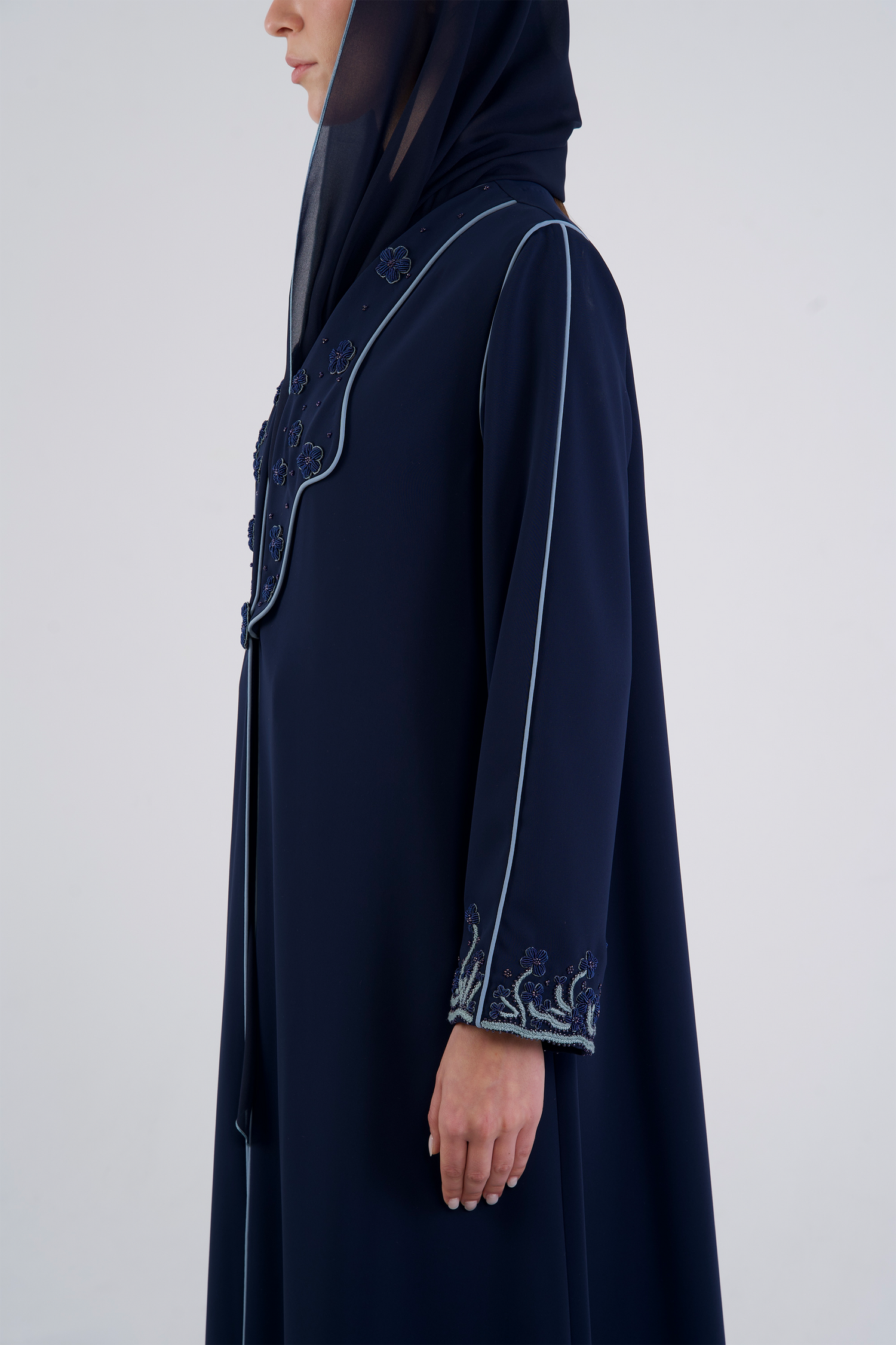Nocturne Abaya