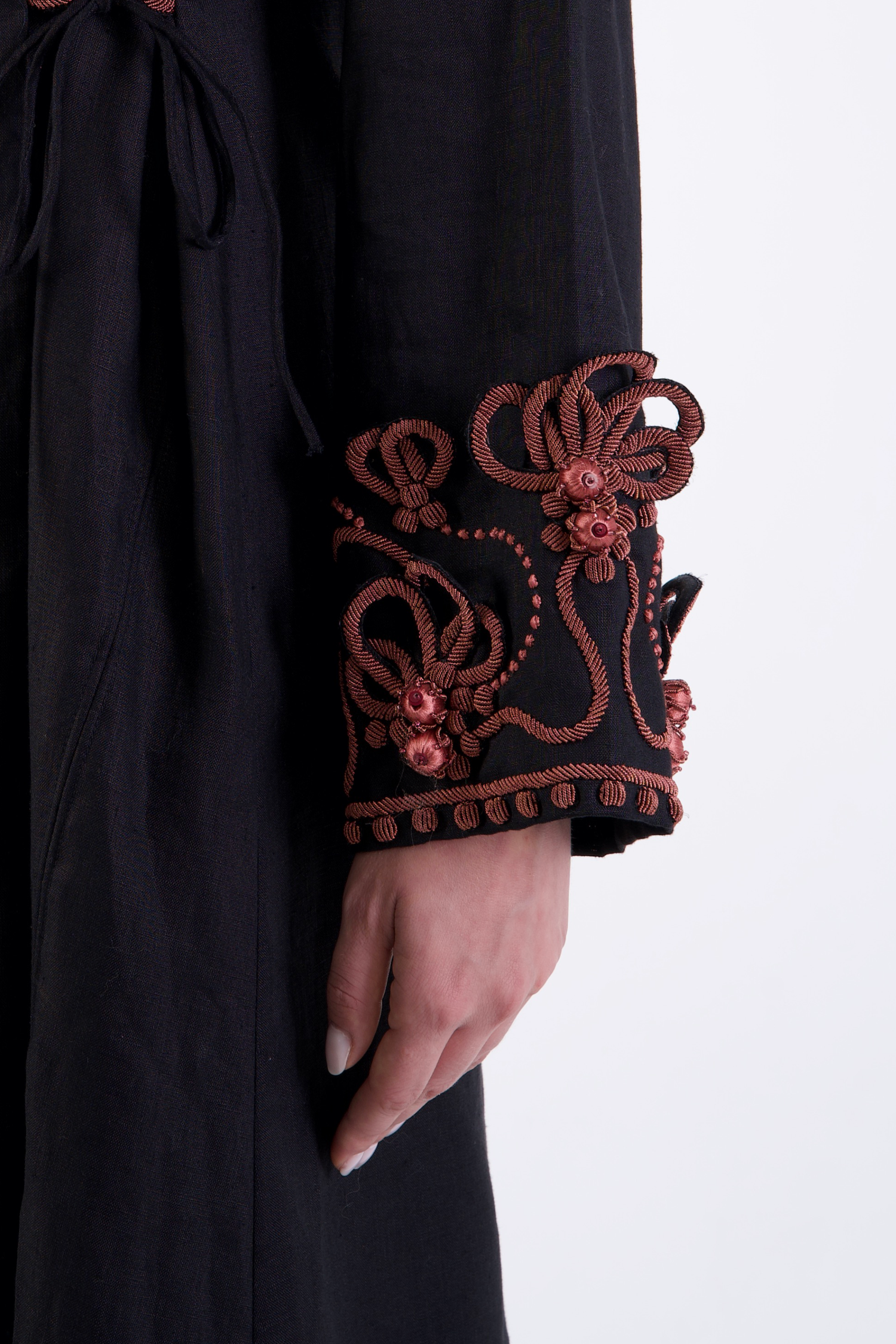 Sienna Abaya